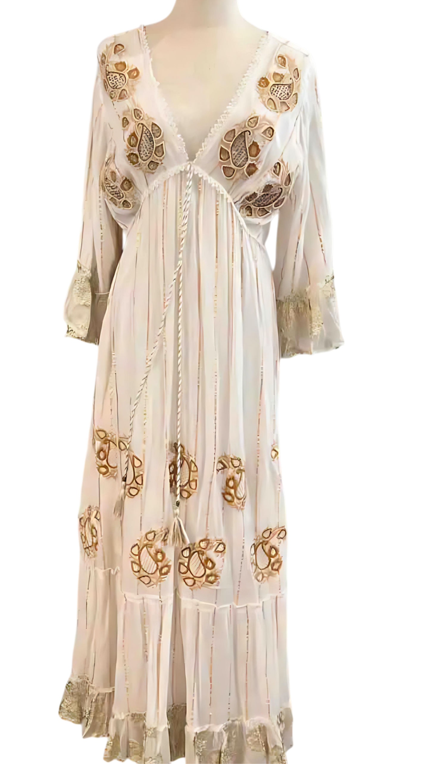 🔥Fuego de Luna – Vestido con bordados dorados y cristales