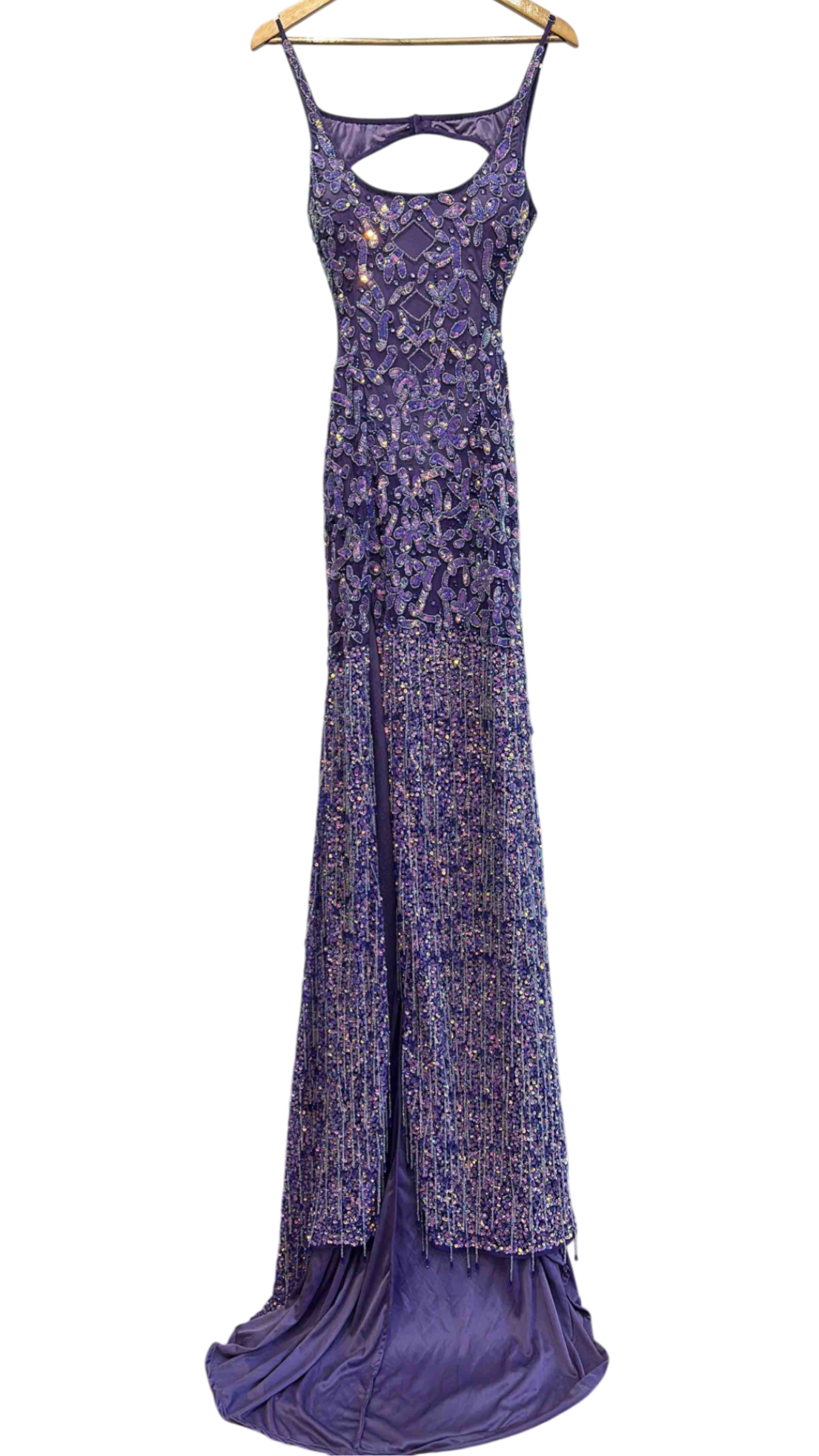 Vestido “Imperio Amatista” – Alta Costura Bordada a Mano