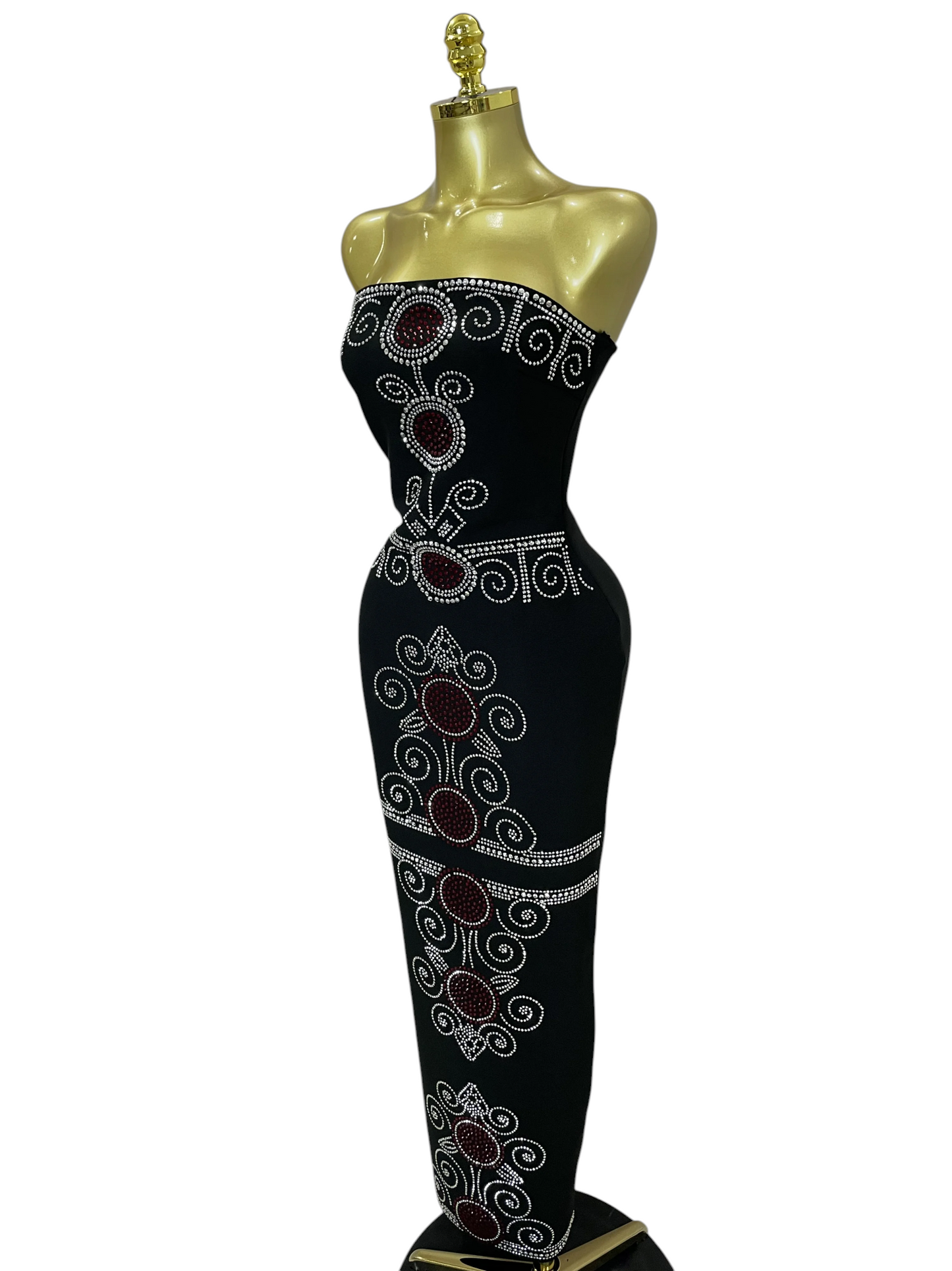 Vestido “Aquelarre de Cristales”