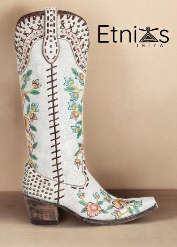 Botas La Frida Salvaje – Bordado Multicolor y Espíritu Indomable