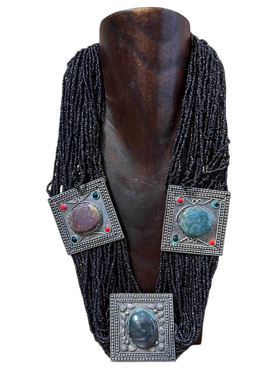 Solar Tribe Breastplate Necklace – Handcrafted embroidery with shells