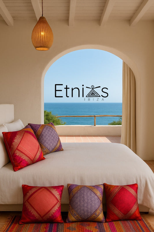 Set of 4 Silk Cushion Covers "1001 Nights" - 45x45 cm