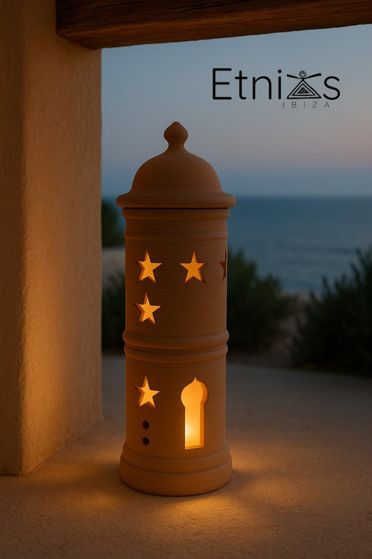 Lámpara Farol Artesanal de Arcilla Natural Estrella Tierra – 60 x 20 cm