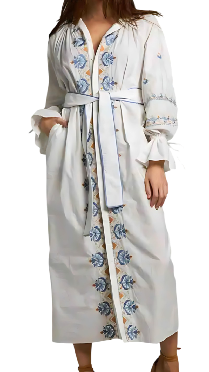 Brisa de Oriente – Vestido Blanco y Azul con bordados artesanales
