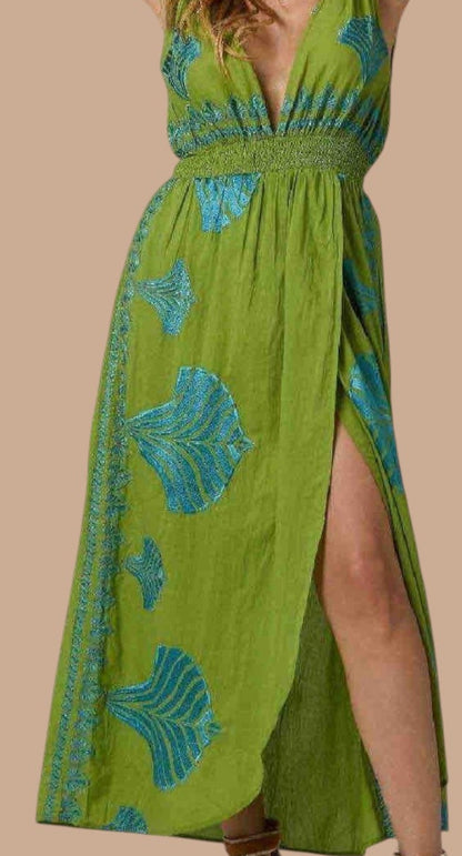 Azhari – Vestido midi con bordados artesanales