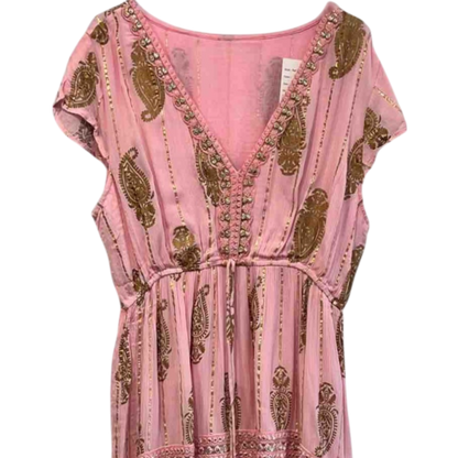 Vestido Largo Rosa Bohemio con Bordados Dorados