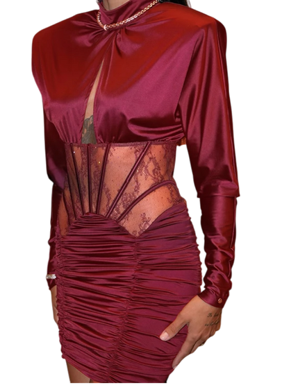 Vestido Burdeos Satinado con Transparencias y Encaje