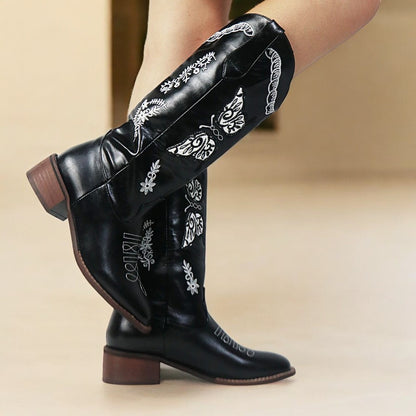 Botas Mariposa Brava bordadas