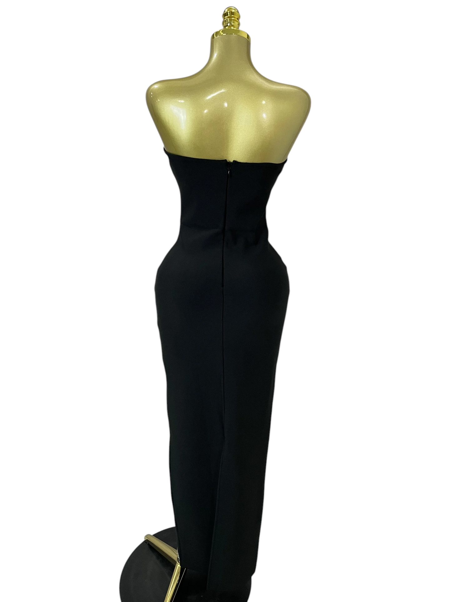 Vestido “Aquelarre de Cristales”
