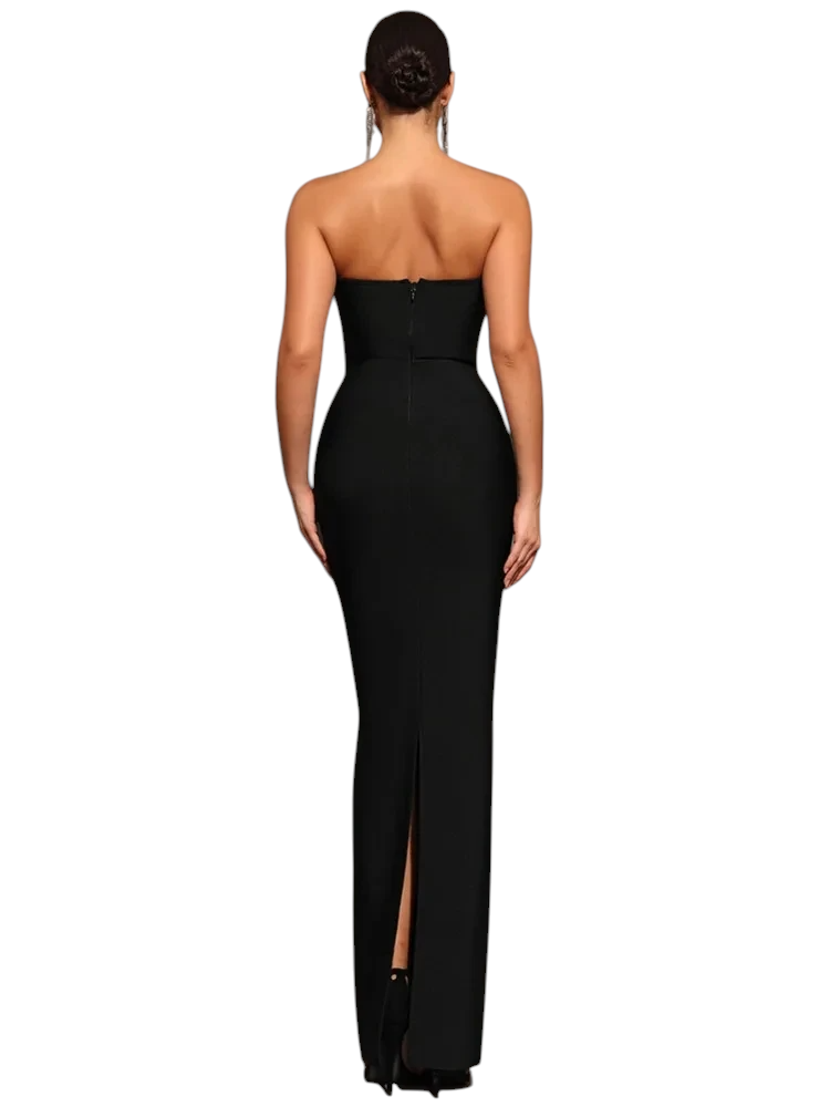 Vestido “Aquelarre de Cristales”