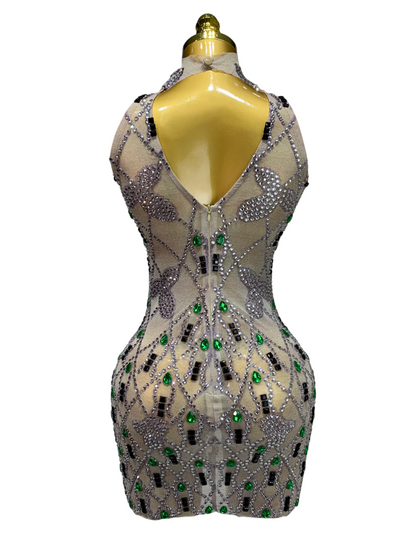 Vestido “Esmeralda de Cristal”