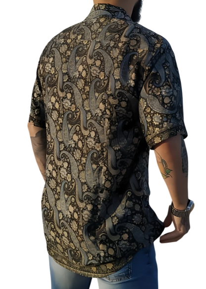 Camisa “Kashi iñigo” – Hombre | Artesanal en Telas de Saree Recicladas · Talla Única
