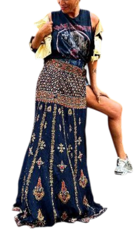 Hand-Embroidered Kantha Skirt – Unique Pieces