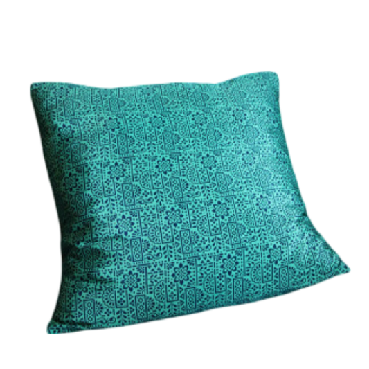 Maharani Dream – Set of 4 Silky Saree Cushion Covers 60x60 cm 