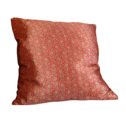 Maharani Dream – Set of 4 Silky Saree Cushion Covers 60x60 cm 