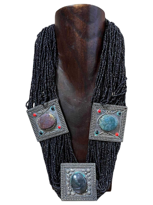 Solar Tribe Breastplate Necklace – Handcrafted embroidery with shells